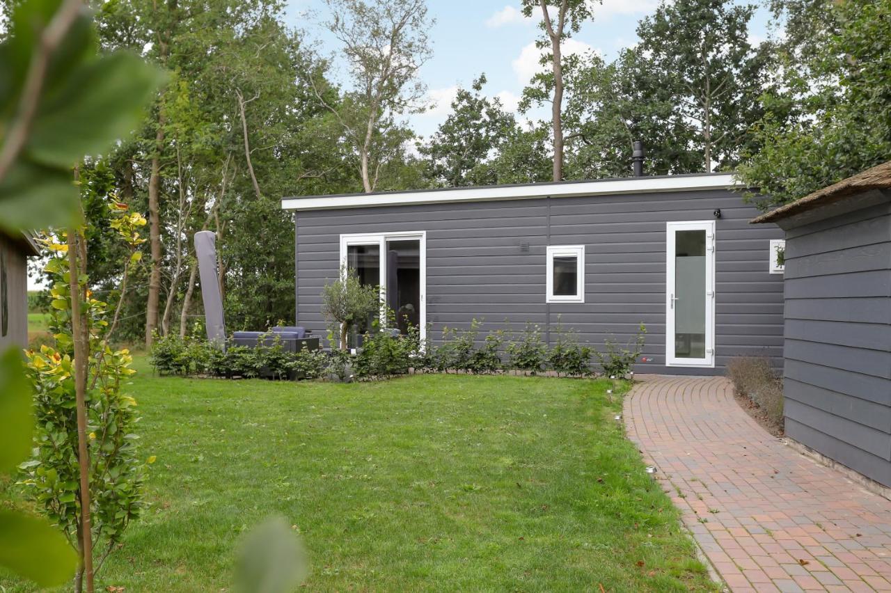 Landelijk Chalet 87 Oosterwolde  Exterior foto